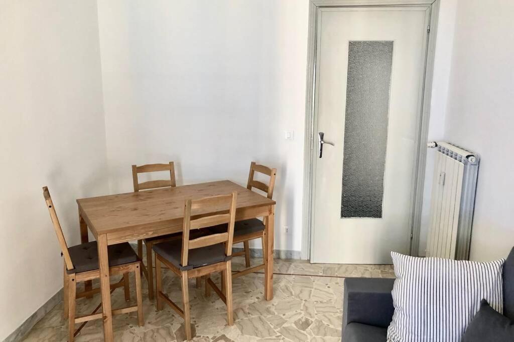 Apartmán La Casa Di Pietro Finale Ligure Exteriér fotografie